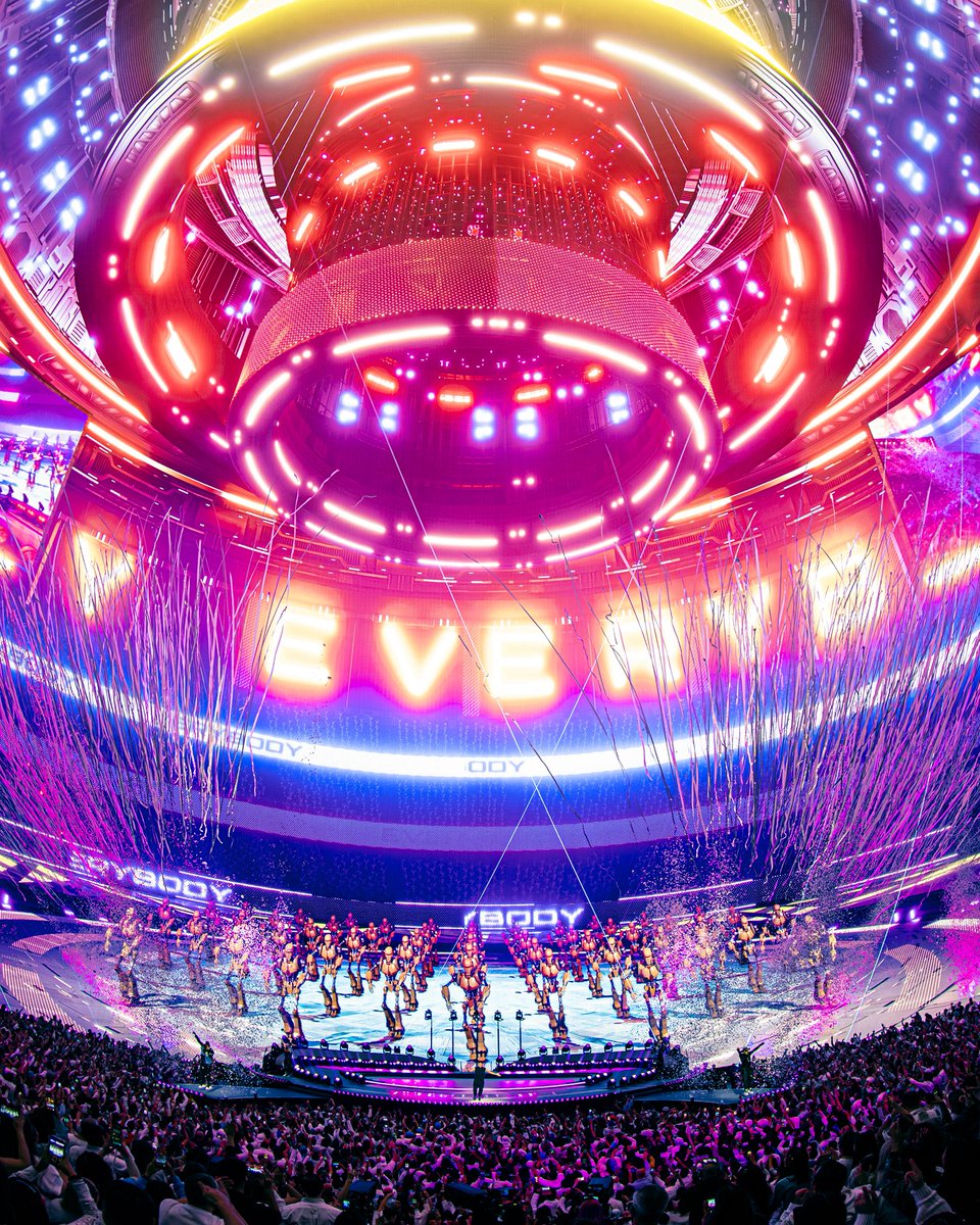 SphereVegas's tweet image. OH MY GOD THEY'RE BACK AGAIN 😍 @backstreetboys returns tonight! 🫶