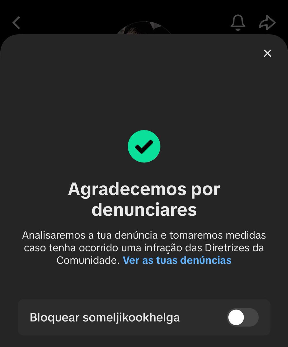 rainbowbts's tweet image. ARMYs, tem uma conta no ttk falando que está EM FRENTE ao hotel que os meninos estão hospedados, a dona é anti do 🐻 e já falou coisas absurdas várias vezes. ela privou a conta mas ainda dá pra denunciar. por favor, vão lá e denunciem!

tiktok.com/@someljikookhe…