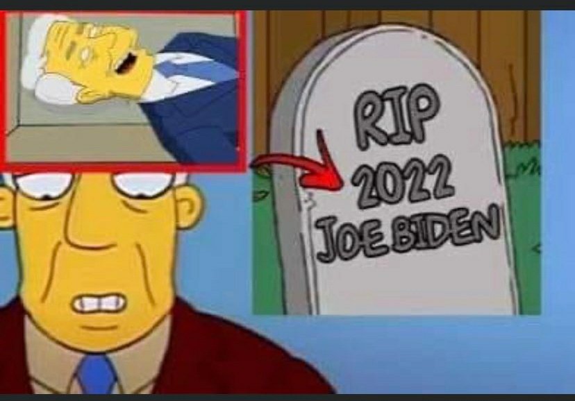 트럼프대통령이 언급했듯 진짜 조 바이든은 이미 사망⚰️
(심슨에서도 바이든 사망 암시)

그렇다면 한 가지 궁금증이 생김.

짐 캐리가 영화 ‘마스크’를 찍은 건… 정말 우연일까요? 

만약 그 젊은 시절의 ‘마스크’가
훗날 누군가의 대역을 위한 상징적 암시였다면…
우리는 지금, 거대한 시뮬레이션