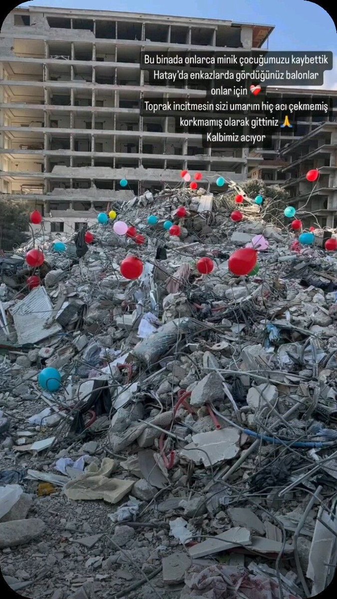 6 Şubat depremlerini unutma, unutturma!
Depremi unutma, unutturma!
Kaybolan çocuklar.
Kaybolan kadınlar.
Kaybolan insanlarımız, hayvanlarımız, canlarımız, emeklerimizi unutmayın, unutturmayın. Allah rahmet eylesin.

#6subat2023