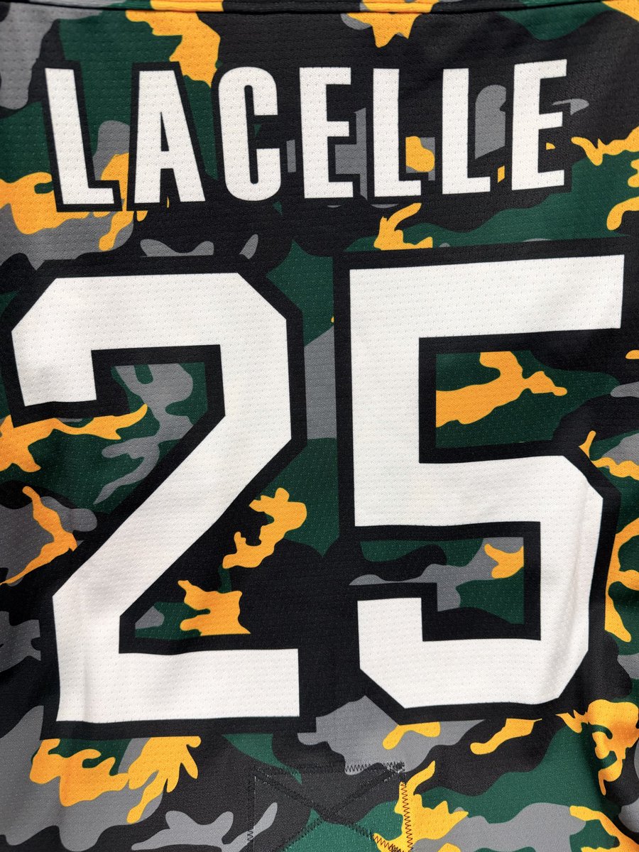 HumboldtBroncos's tweet photo. Designed by kids. For kids.
On-ice reveal: February 27th
An online auction to follow in support of the Jim Pattison Children’s Hospital Foundation.
Trust us… these jerseys are something special!
#gescan #giveback #forkids #localart https://t.co/Zh9vdK9iEe