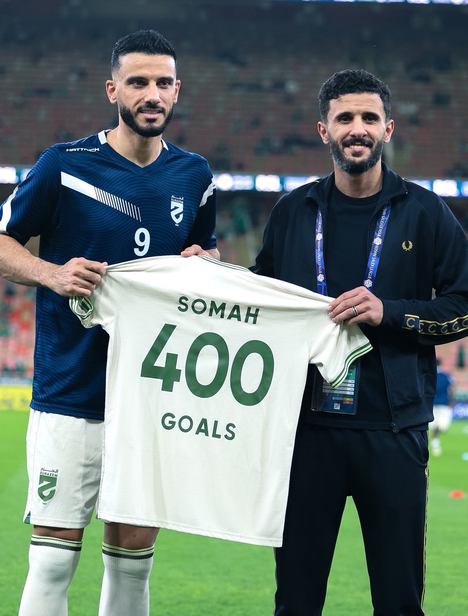 omaralsomah's tweet image. عودةٌ إلى وجوهٍ أعرفها جيداً… مباراة حملت الكثير من المشاعر أمام جماهير جمعتني بها ذكريات لاتنسى.
أشكر لكم التحايا والدعم المتواصل، ويسعدني أن يتزامن هذا اللقاء مع تسجيلي الهدف رقم 400 في مسيرتي الكروية.
محطة مهمة أعتز بها… وإلى لقاء قريب 💚