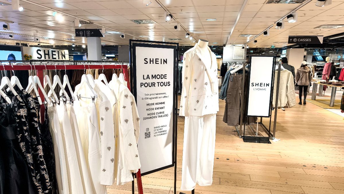 businessamnl's tweet image. Frankrijk richt zich opnieuw tegen Shein en roept op tot verzet tegen fast fashion businessam.be/frankrijk-rich… #Frankrijk #Shein #FastFashion #duurzameMode #verzet