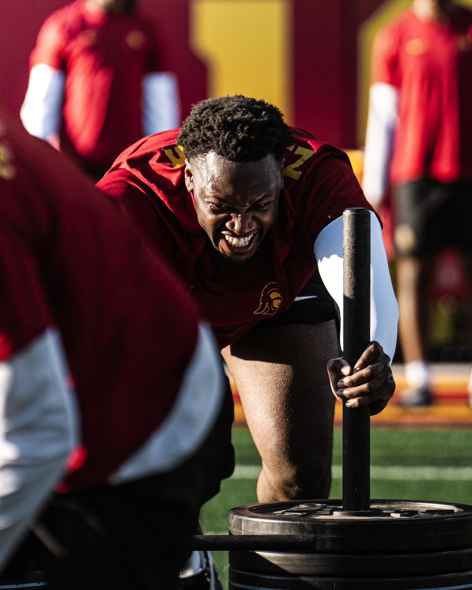 USC Football ✌️ tweet media