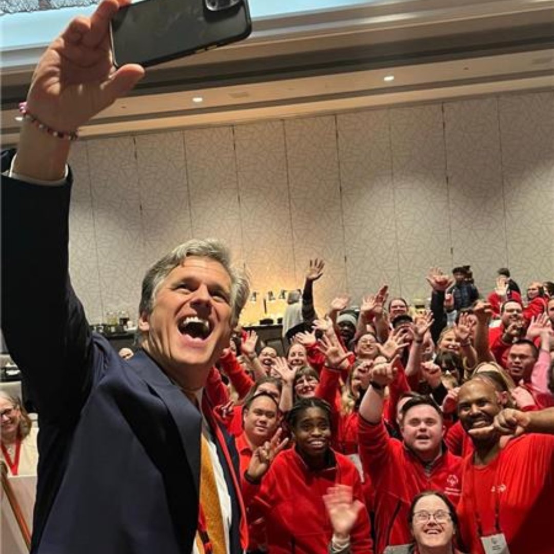 timshriver tweet media