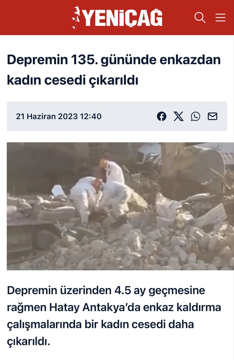 Benim merak ettiğim ve hiçbir partinin sorgulamadığı şu:
6 Şubat depreminden aylar sonra enkazlarda bulunan cesetler Mayıs 2023 seçimlerinde seçmen olarak listelerde yer aldılar mı, oy kullanmış görünüyorlar mıydı?