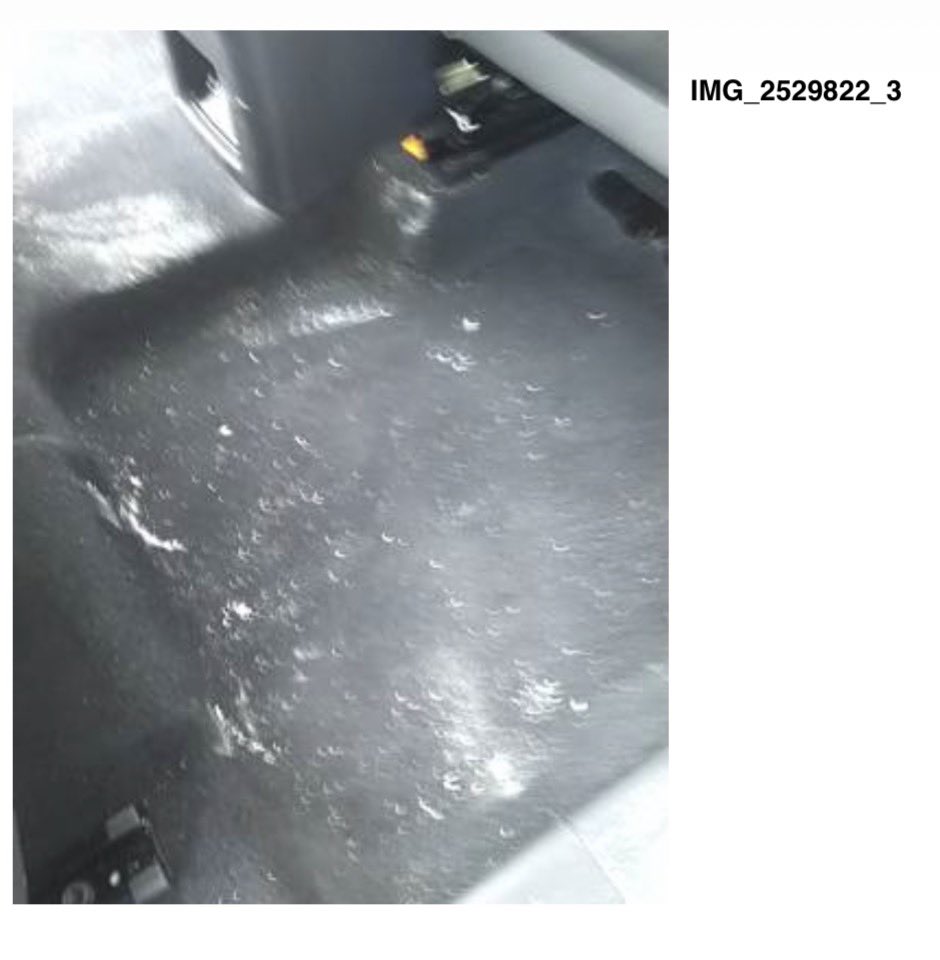 jamiebudzinski's tweet photo. Hey @Avis, extremely disappointed in most recent rental in Orlando.  Received excessive cleaning charge of $250 a week later due to little dust on the dash and sand on the floor.   Refuse to waive the charge.  

Been a preferred member for 30 years.   Nice knowing you, I guess. https://t.co/Pxmq35cC5c