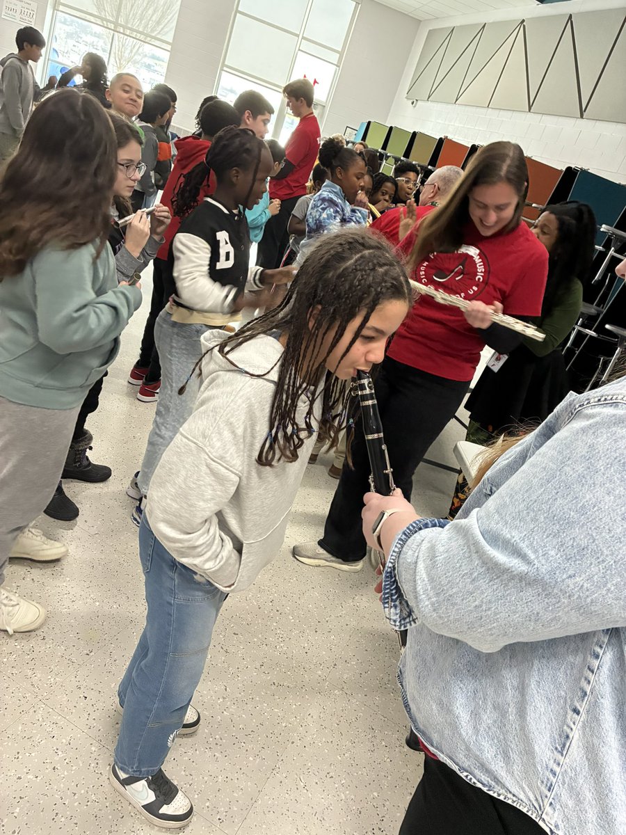 Asha Lambert tweet media