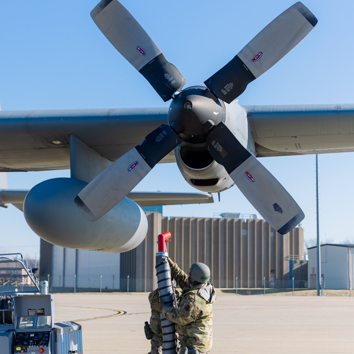 Missouri_NG's tweet image. Check out these additional moments from the @139AW Combat Readiness Inspection. Airmen operated in full MOPP gear while training in a simulated contested environment, sustaining the mission while preparing for CBRN threats. #MoGuard

Learn more: 139aw.ang.af.mil/News/Article/4…