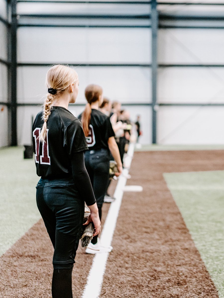 MASH Softball tweet media