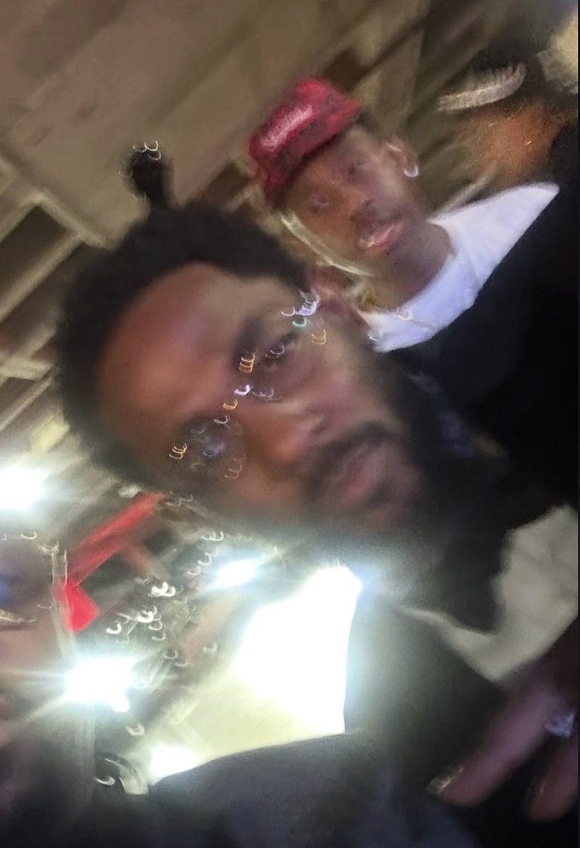 Kendrick Lamar x Tyler, The Creator during #GRAMMYs night 🤳