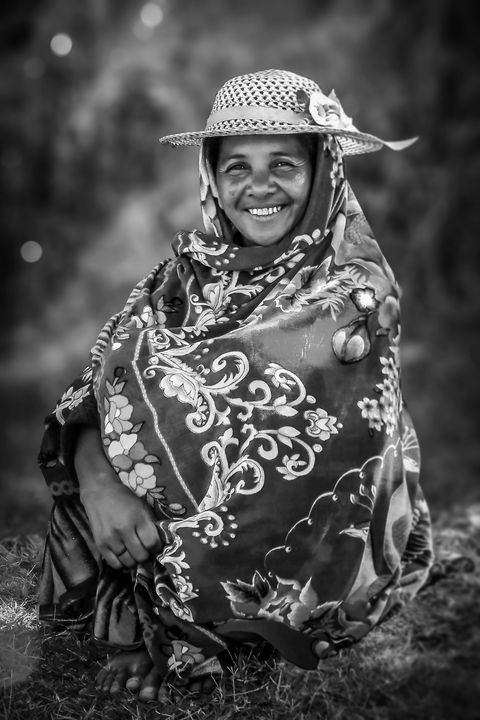 Art of the Day! "The woman with a smile". Buy at: ArtPal.com/pierivb?i=1082…