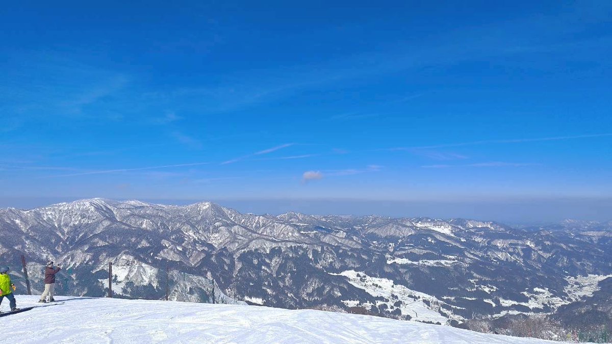 satoshi_t_king's tweet photo. 「立つ場所が変われば、見える景色が変わる。見える景色が変われば、気づきも行動も変わる。」
#経営
#営業
#津田哲
#xlsworld https://t.co/UtBxEoVdrM