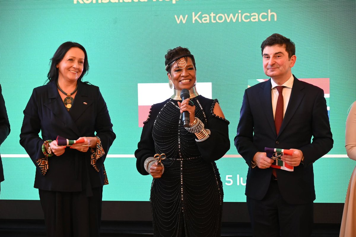 Gratuluję Pani Monice Nizioł objęcia funkcji Konsul Honorowej Republiki Południowej Afryki. To powód do dumy dla Rudy Śląskiej i całego regionu.