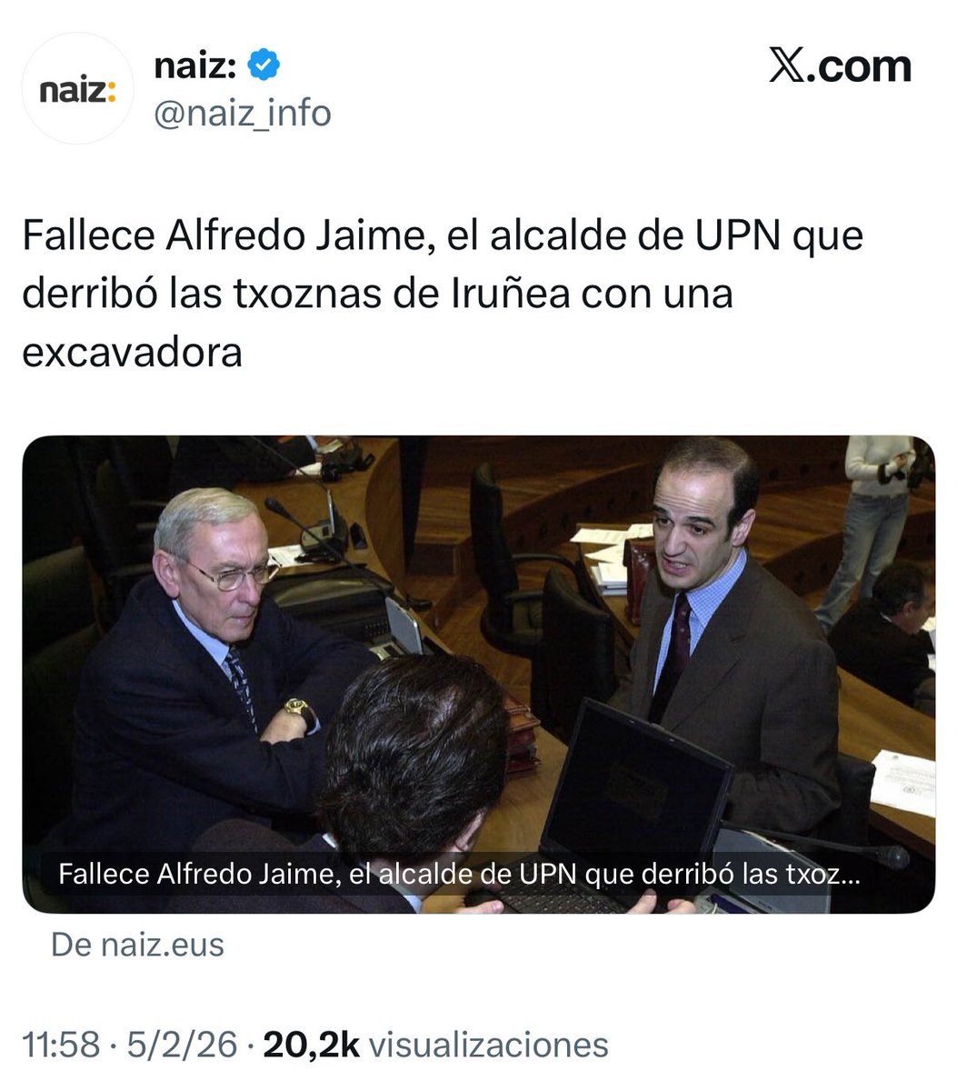 La proetarrada esta no respeta nada.

Alfredo Jaime, fue un gran alcalde de Pamplona y sobre todo una buena persona que trabajo y luchó por mejorar su ciudad.

Lo contrario que vosotros.