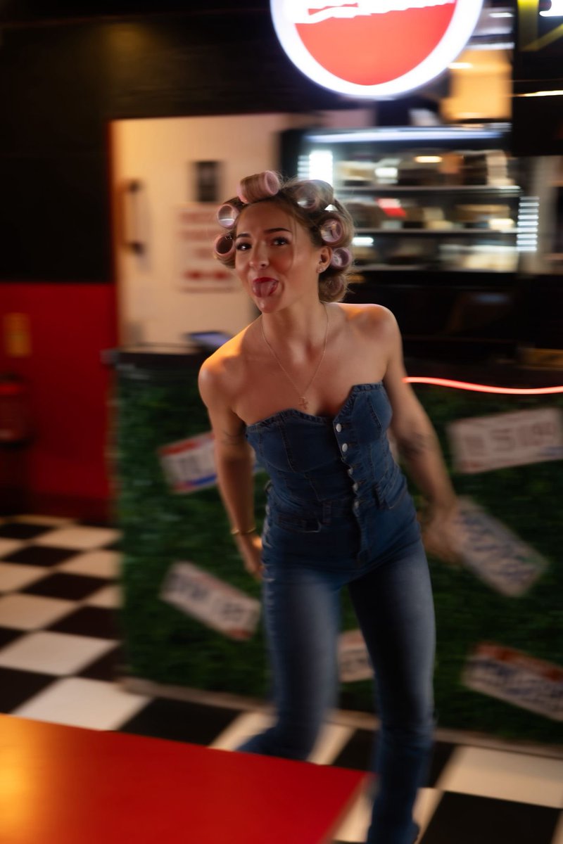 livlynnofficial's tweet photo. guys, crazy things have been happening. and all will be revealed tomorrow at 10 am🥹❤️ so many dreams are coming true. keep your notifications on to find out 🙌 
 #britishcountrymusic #olivialynn #country #isawred #LMN https://t.co/jsAESuOWOz