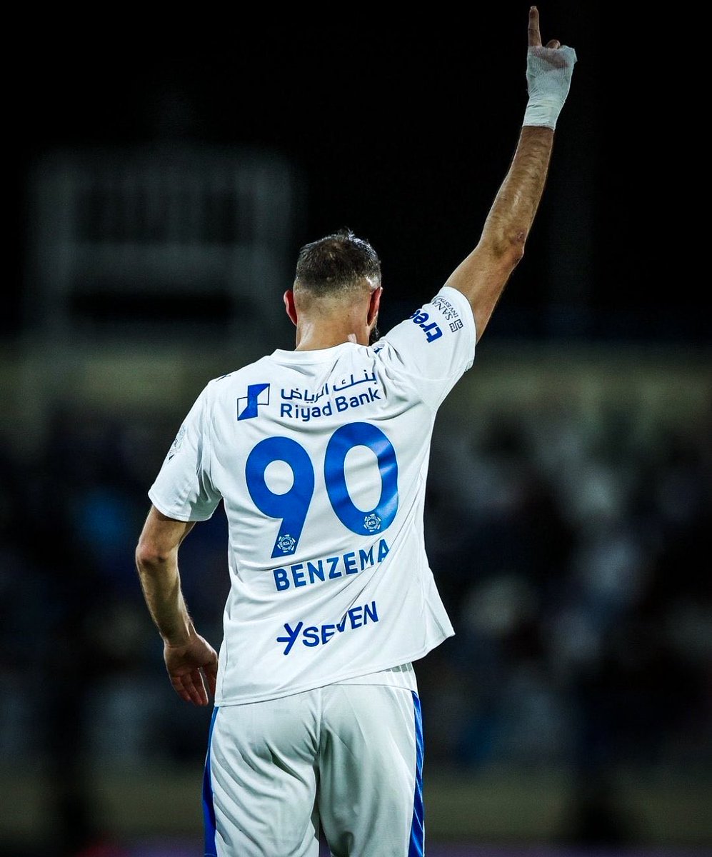 Benzema's tweet image. Proud of the team 💙☝🏼
Thank you for the support and the warm welcome. #alhamdulillah 🤍