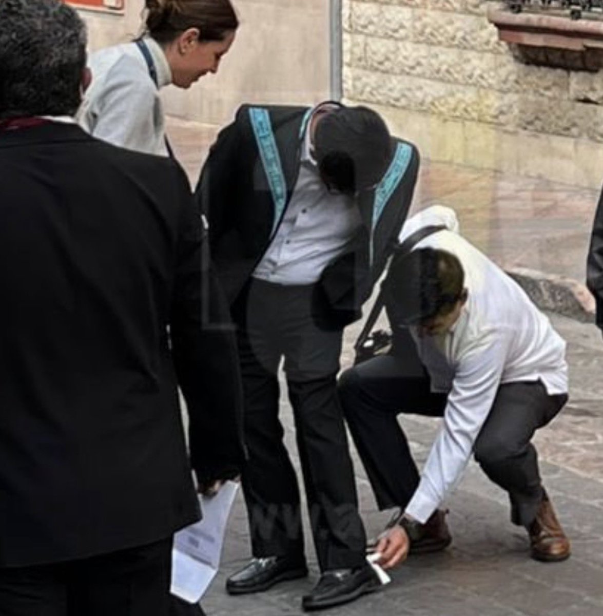 En campaña // En el cargo