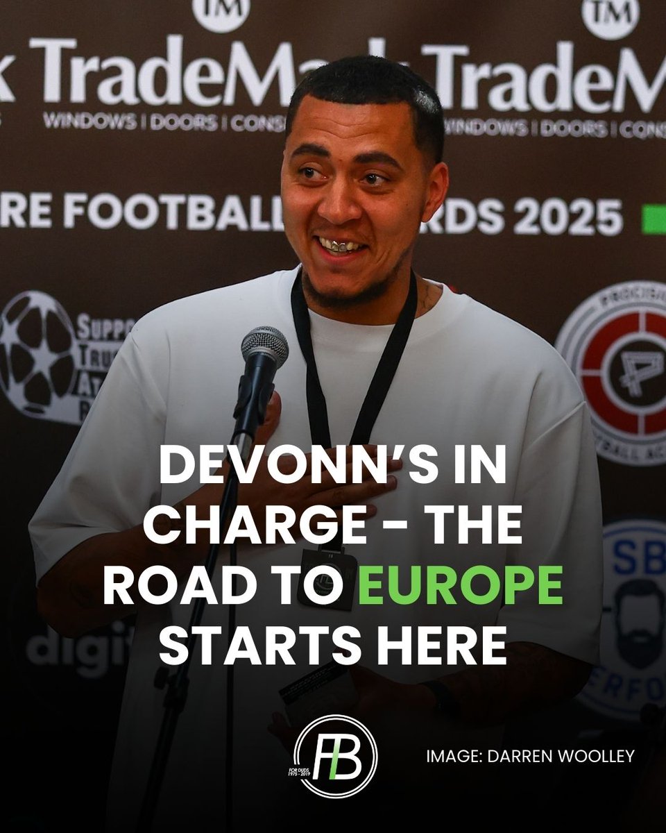 Football in Berkshire tweet media