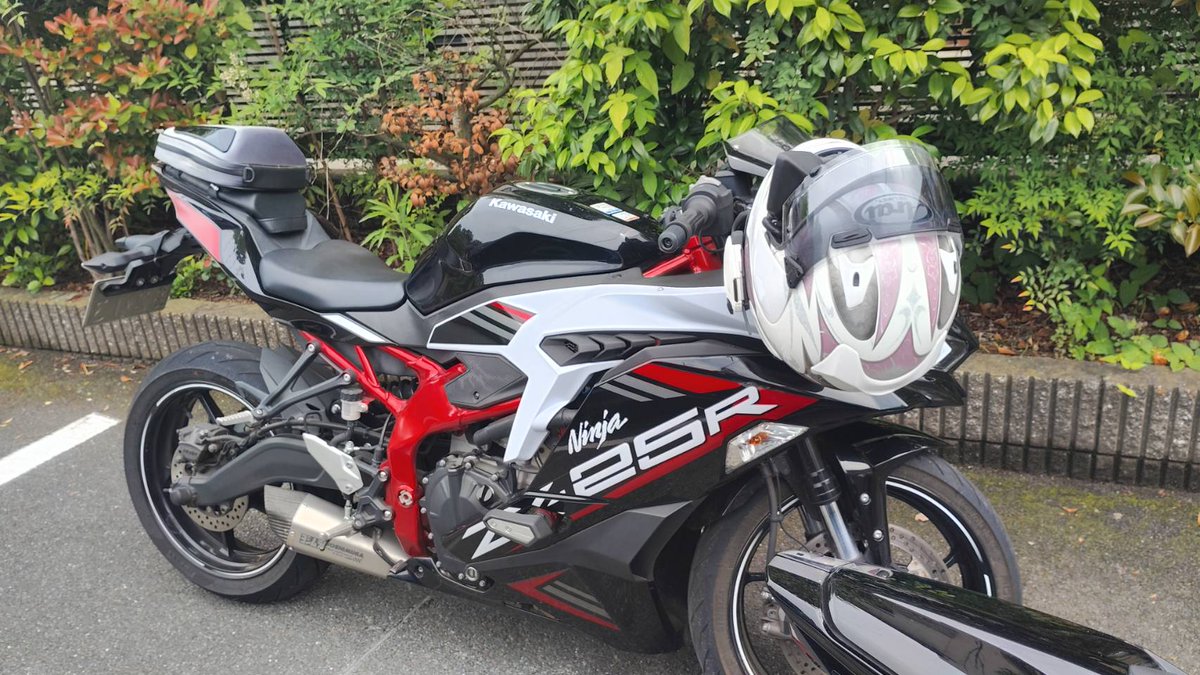 今日はバイクの話なんですか❗ 最近あまり乗ってないですが、所有だけ
