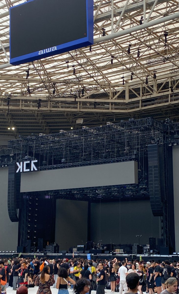 tenebrisgov's tweet image. ngm na pista sabe que eu sou a prefeitura de tenebris