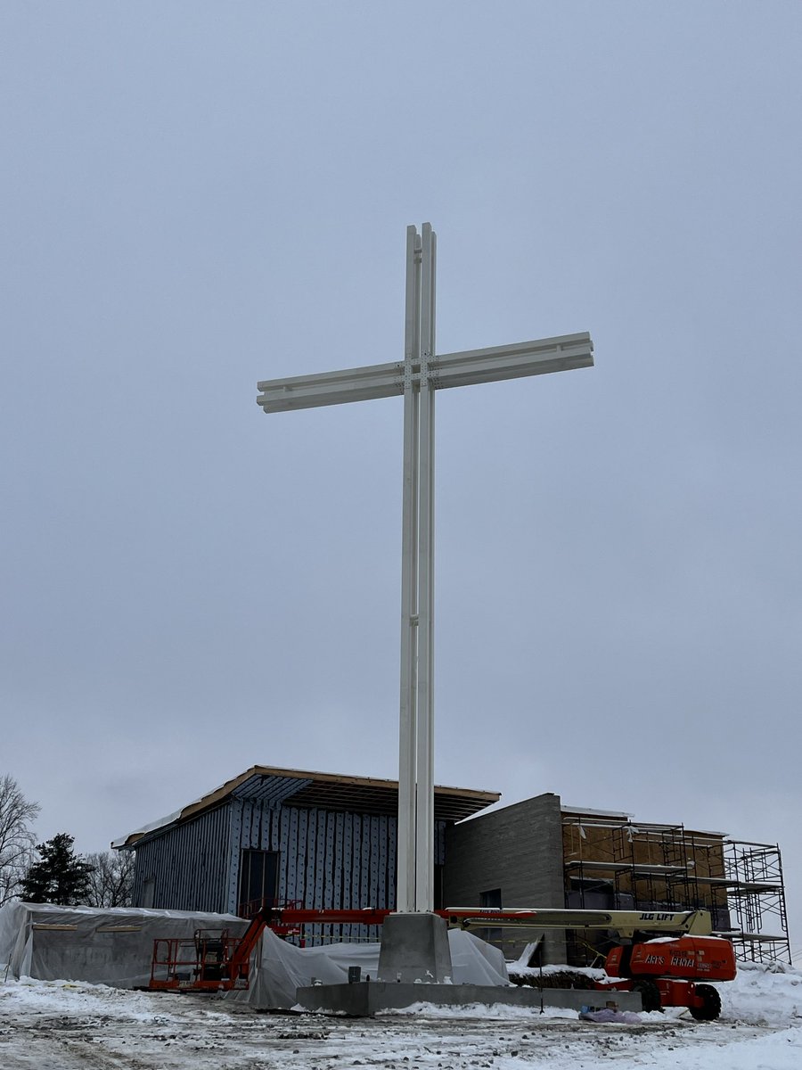 The Raising of the Cross at the Gardens of St. Patrick in Washington took place today.

#MaysvilleKY