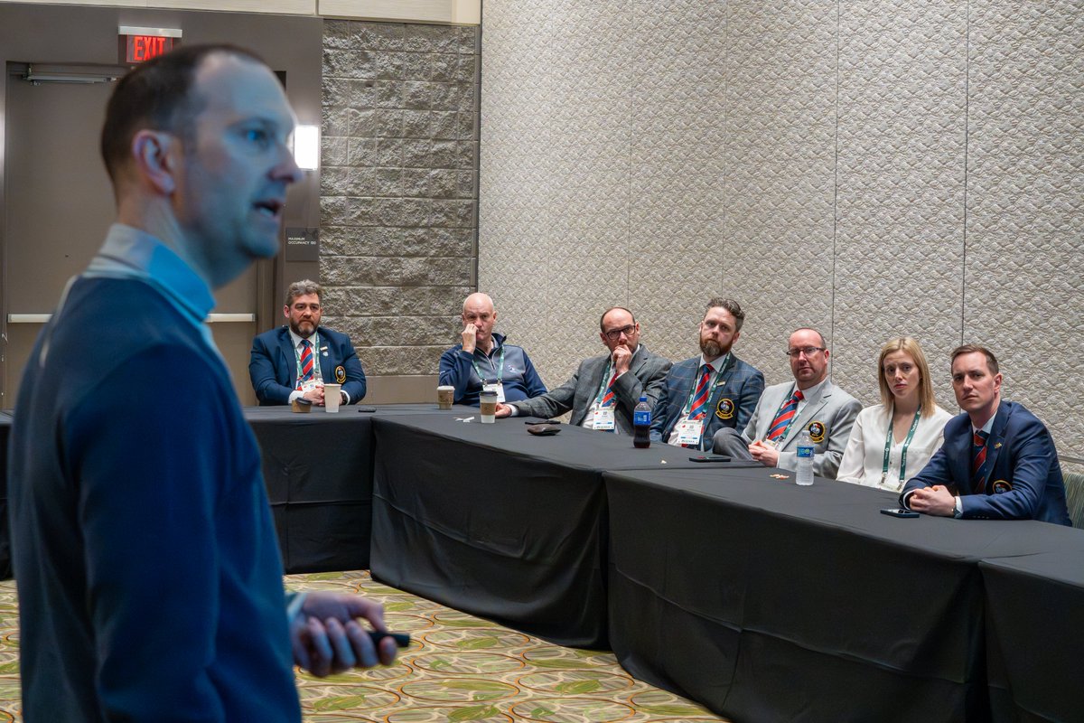 Bernhard Academy tweet media