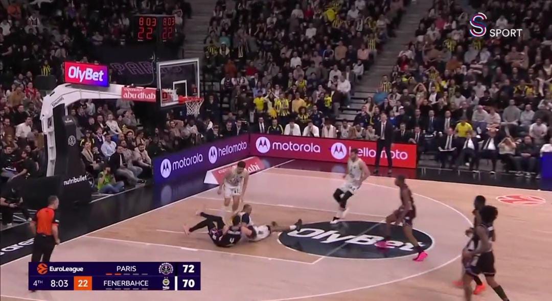 alaattinarik's tweet photo. #EuroLeague 27.Raund
🏀4.P 08.11' Paris 72-70 Fenerbahçe Beko
- Temsilcimiz Fenerbahçe son periyotta bir ara 8 sayı farkla geriye düşmesine rağmen farkı 2'ye kadar indirdi. Fenerbahçe formunun altında görünüyor. Hala kazanmak için şansını yüksek görüyorum.
#YellowLegacy #Tucker #Biberovic