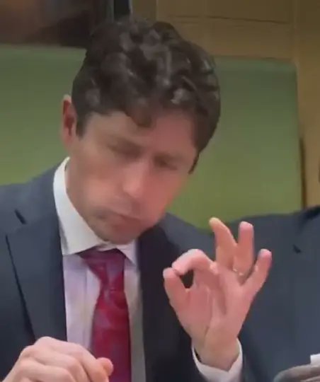 Me while I'm explaining to my wife that our stock portfolio is doing just fine. $SPY $QQQ $BTC