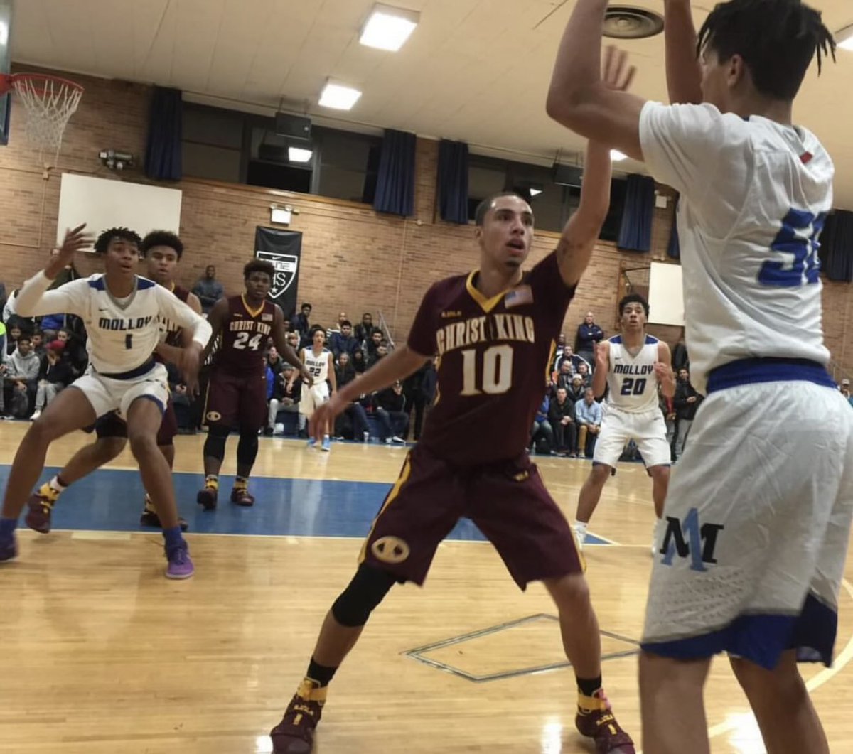 NYC 🗽🏀

Jose Alvarado x Cole Anthony