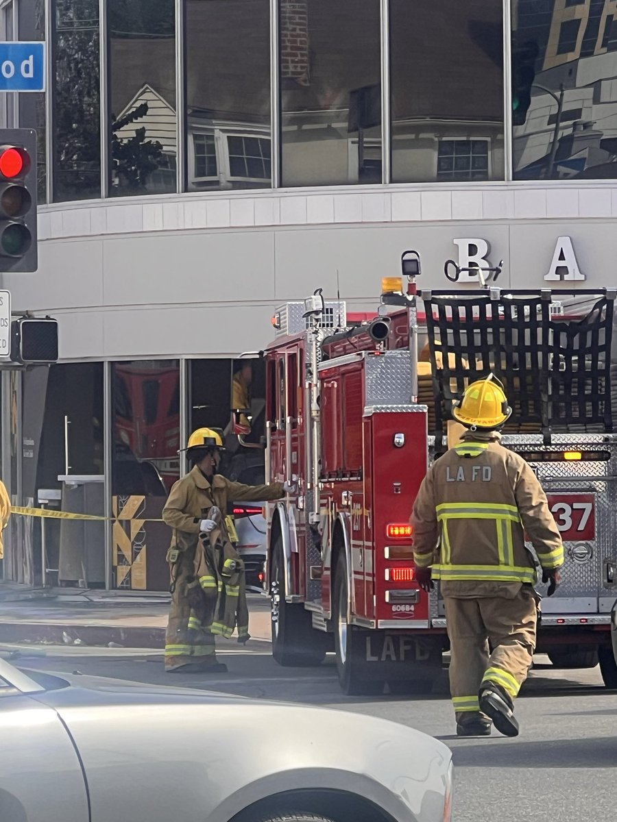 alirezateymouri's tweet photo. Disaster happened in Westwood Blvd https://t.co/KpAFcL5mEo
