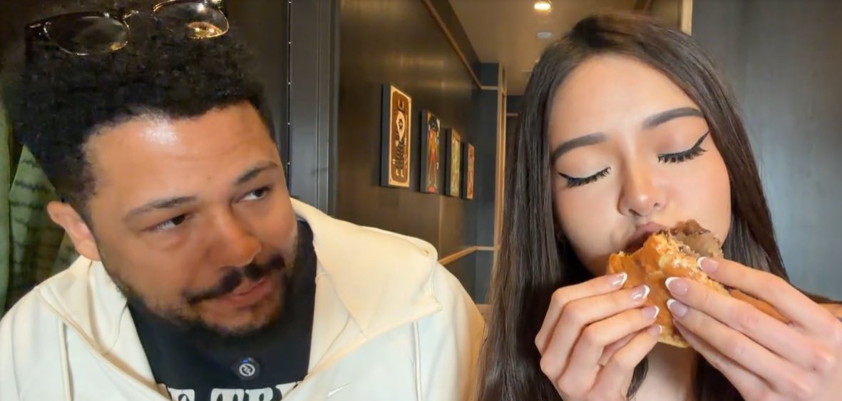 Katchii 🐱 tweet media