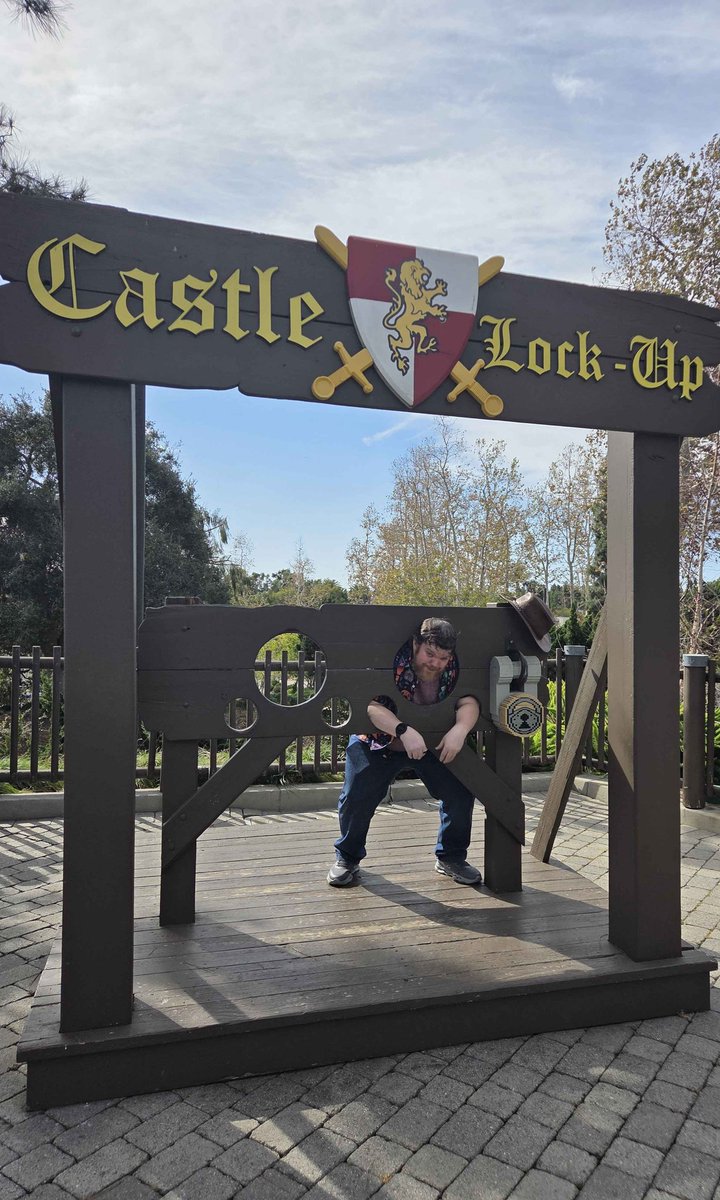 Ended the day.. in jail lol
Was a fun day. So much to see, if u ever go look in the vegetation or unexpected areas. Enough photos see ya'll