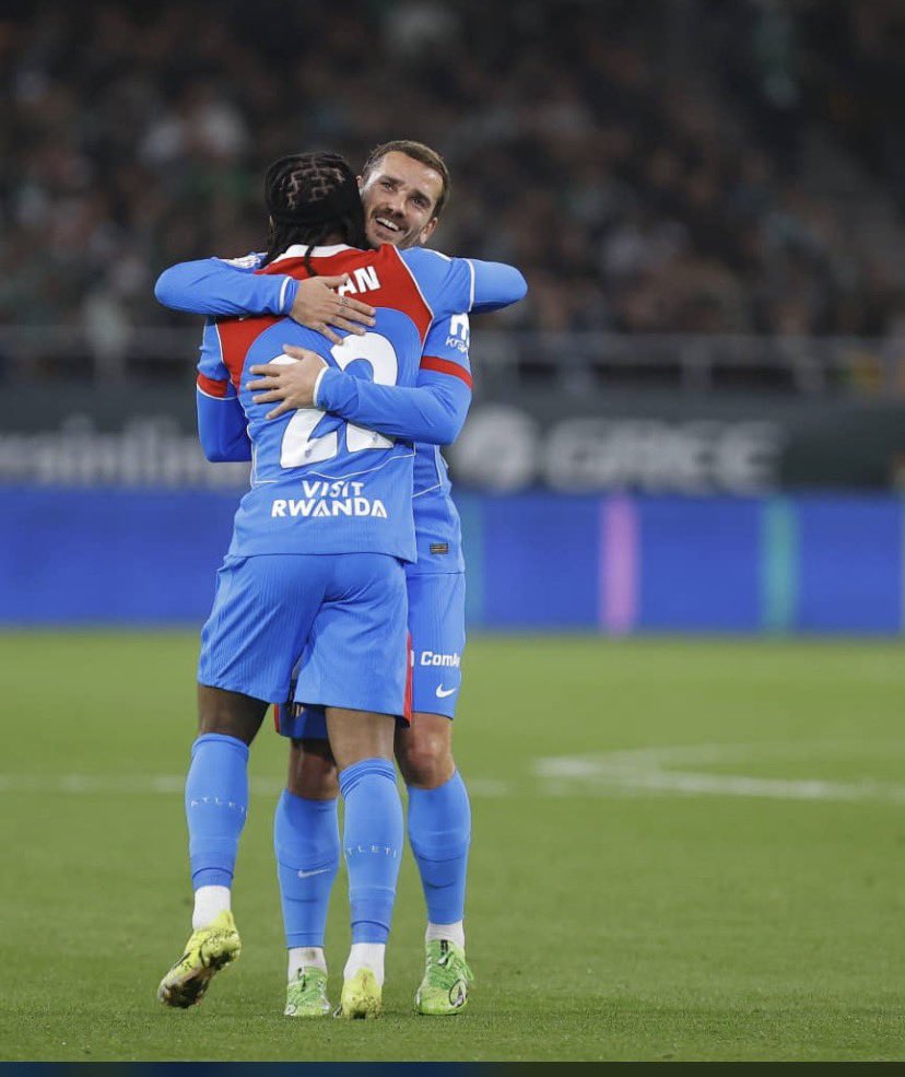 So on his debut, as expected, Ademola Lookman scored ⚽️ in the 37th minute and also assisted 🎁 Antoine Griezmann in the 62nd…

Proper baller 👏 🦅🔥💪🏼🔴⚪️

BET 0-5 ATM #COPADELREY