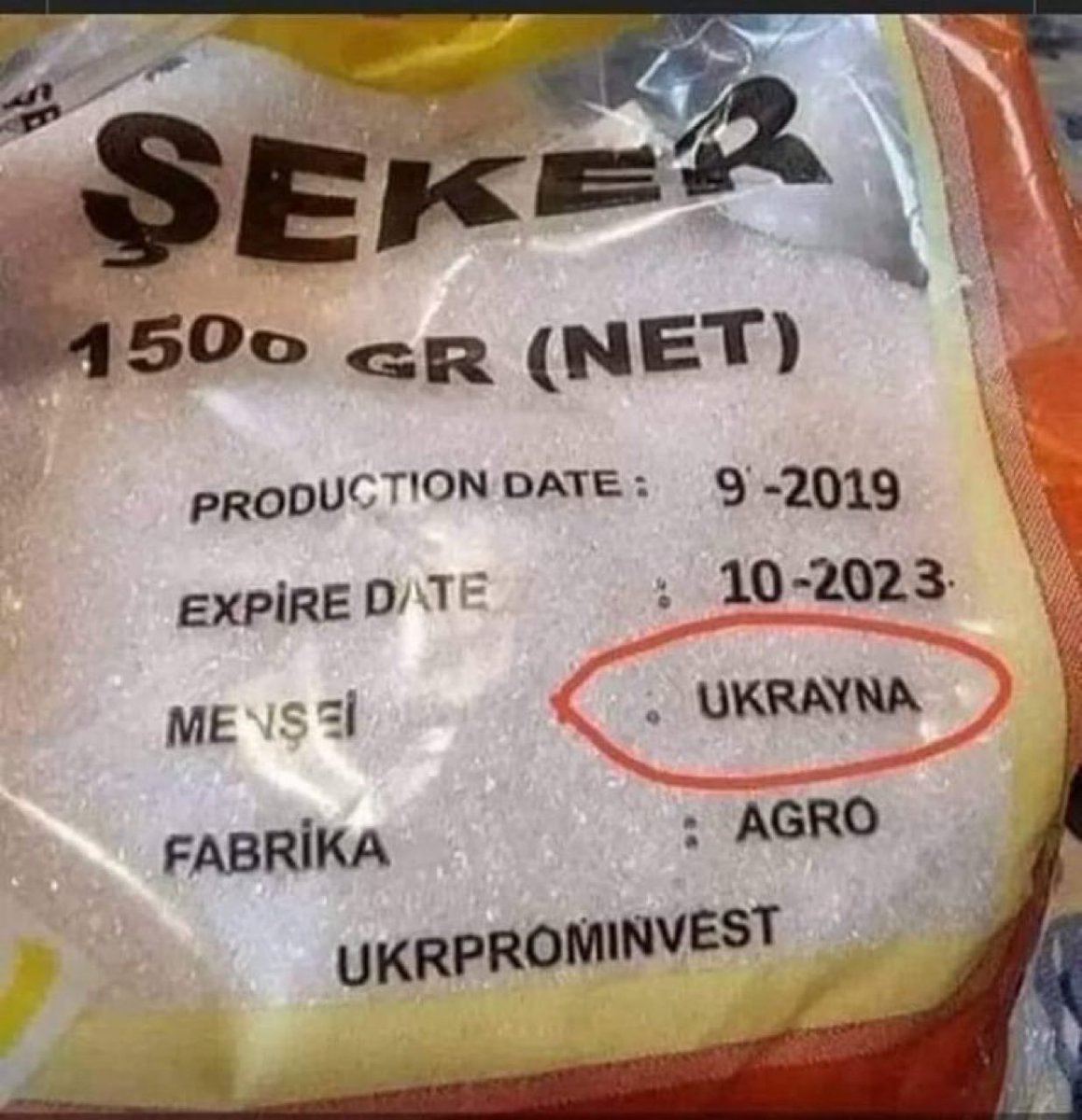 Şeker fabrikalarını satarsan şekeri savaşta olan Ukrayna'dan alırsın. 

"Bu utanç size yeter" diyeceğim ama siyasal islamcılarda utanacak yüz yok.