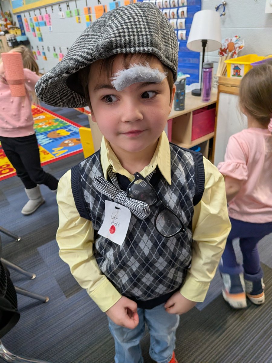 Kelly Burns tweet media