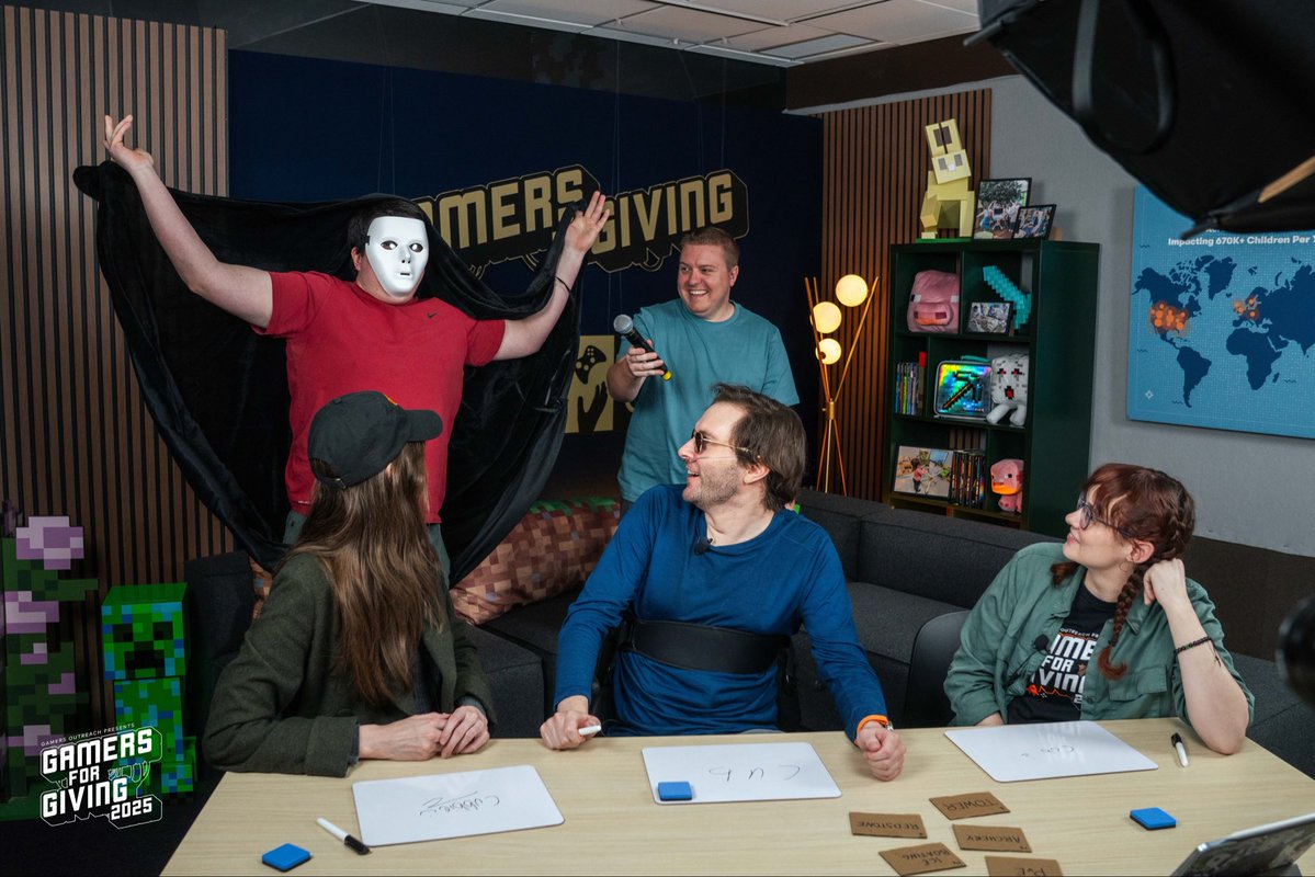 GTWScar's tweet image. Hermitcraft announcement ! 

The Hermitcraft charity event benefiting Gamers Outreach is BACK for 2026!

April 11th &amp;amp; 12th, mark your calendars, clear your schedules, and get your snacks ready. This one’s going to be bigger, better, and more chaotic than ever 🧡🤍💚