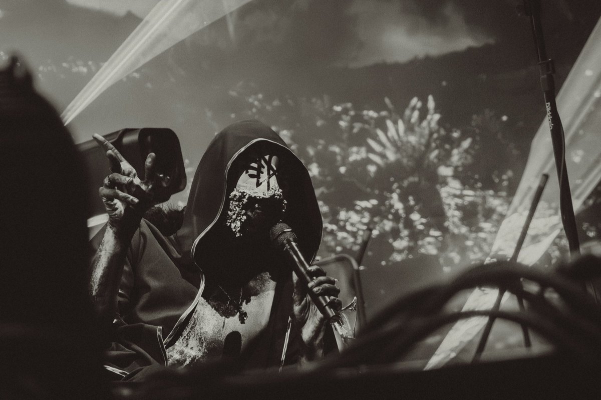 𝚝𝚎𝚎𝚗𝚒𝚎 tweet media