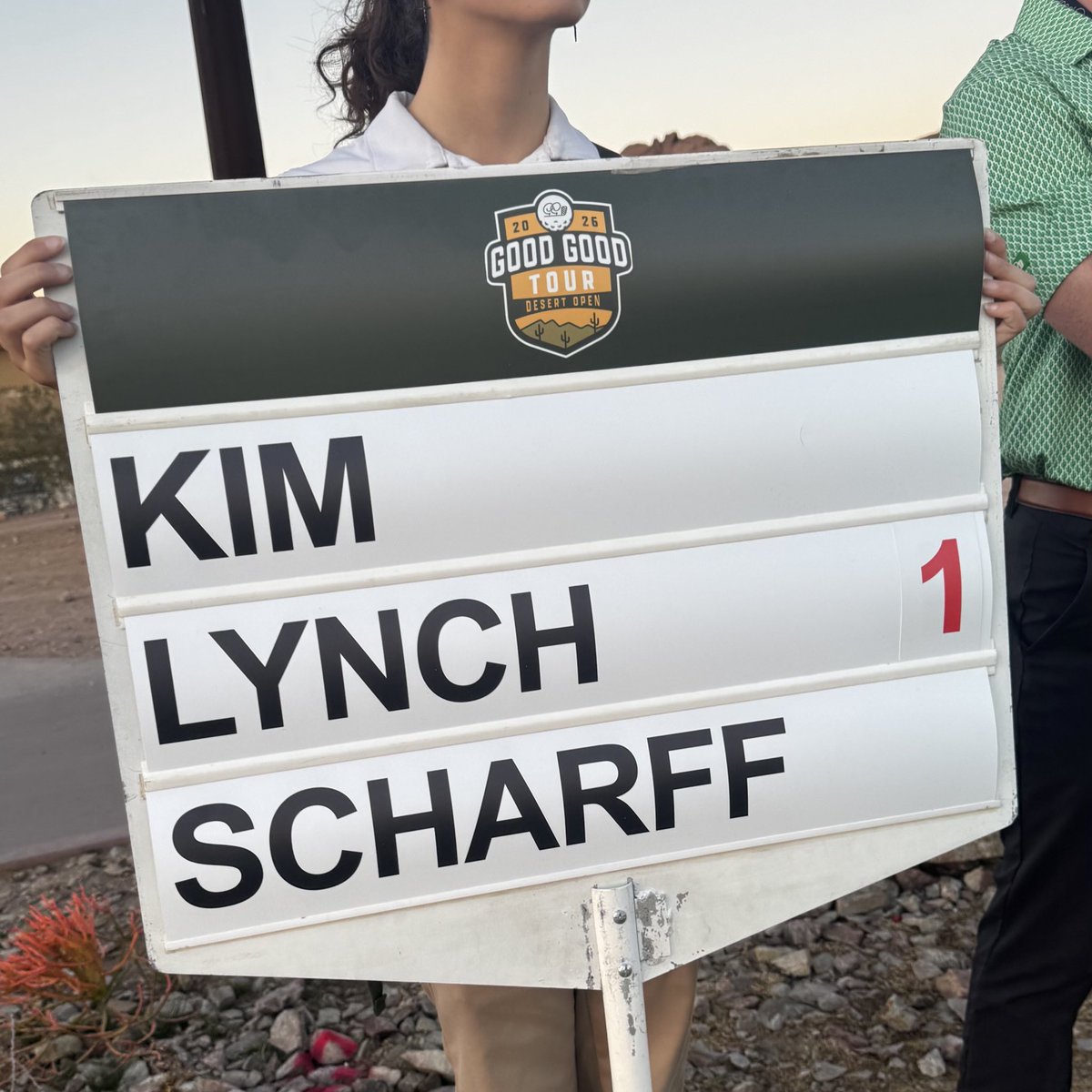 Dustin Lynch tweet media