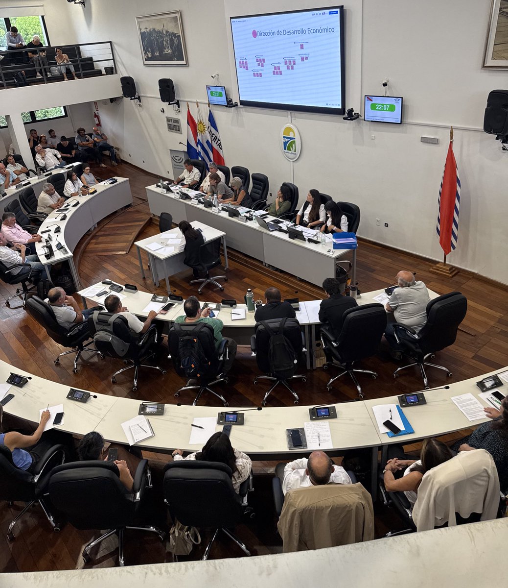 En el marco del análisis de Presupuesto Quinquenal de la Intendencia de Canelones la Comisión 1 de <a href="/JuntaCanelones/">Junta Canelones</a> recibe al Gabinete Productivo y sus diferentes Direcciones.