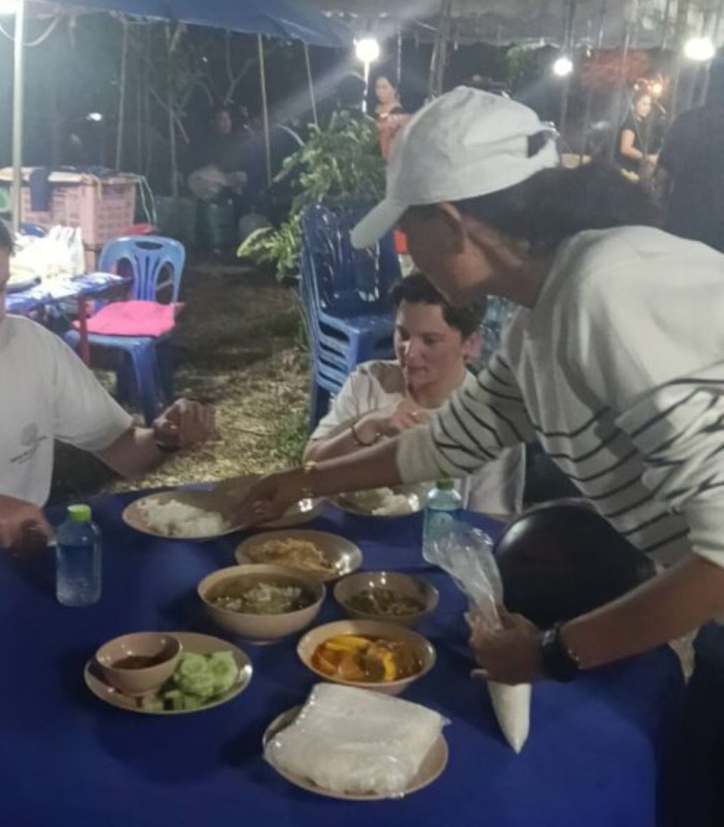 A group of hungry tourists accidentally crashed a funeral after mistaking it for a buffet restaurant

The family invited them to sit and eat anyway