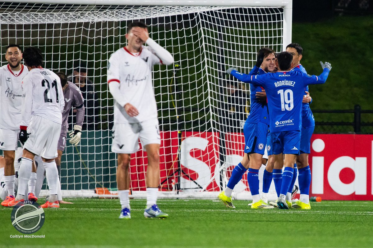 📸THE STORY IN PICTURES: <a href="/vanfootballclub/">Vancouver FC</a> gave a good showing of themselves in their first ever CONCACAF Champions Cup match, but in the end <a href="/CruzAzul/">CRUZ AZUL</a> were too strong and ran out 3-0 winners.

AFTNs <a href="/residualimage/">Residualimage</a> and Caitlyn MacDonald captured the action

flickr.com/photos/aftncan…