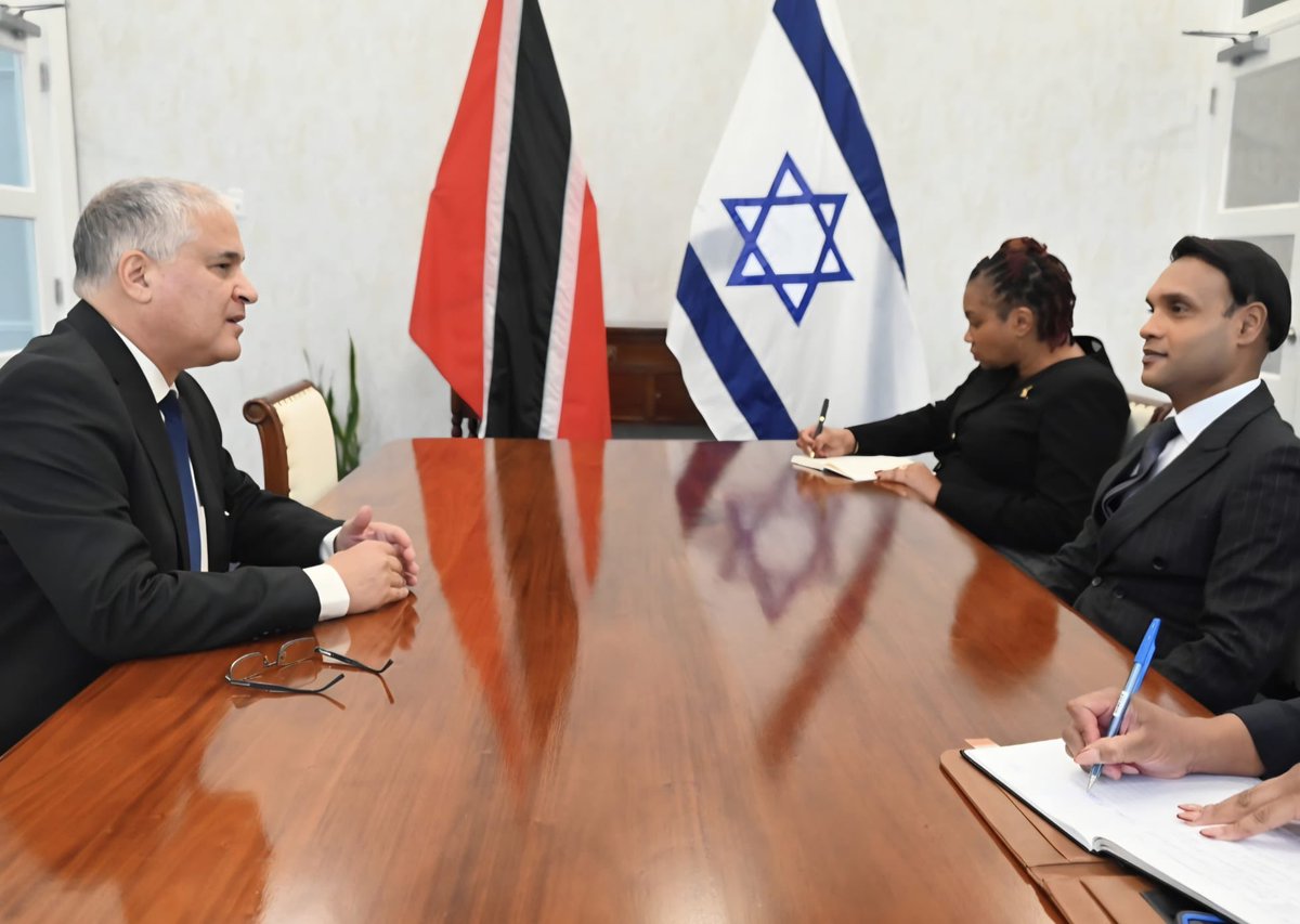 El Embajador Concurrente del Estado de Israel ante la República de Trinidad y Tobago, Su Excelencia <a href="/MattanyaCohen/">Ambassador Mattanya (Matty) Cohen 🇮🇱</a>, presentó hoy sus Cartas Credenciales ante Su Excelencia Christine Kangaloo, Presidenta de la República de Trinidad y Tobago.

Previo a la presentación de sus Cartas