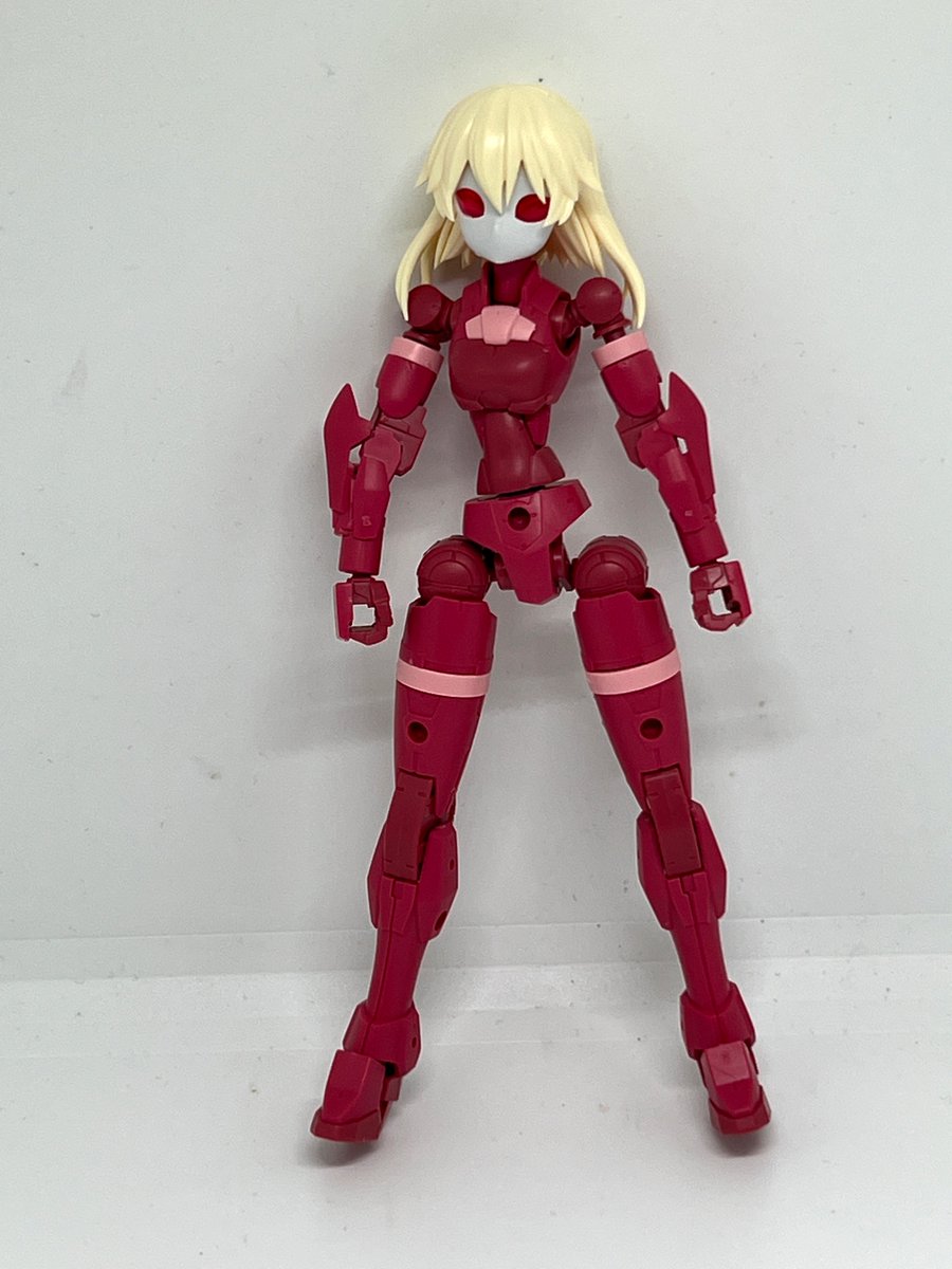 今日から劇場版銀河特急ミルキー☆サブウェイが上映です。その前に強化人間、サイボーグ、警官っぽいものを作ろうとしたのですが間に合いませんでした。
上映終了までには確実に間に合わないです😭