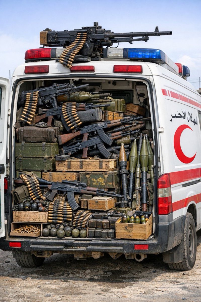 السلاح الاحمر الاماراتي... 

حين تتحول سيارات الاسعاف لسيارات نقل سلاح طبعًا سيقولون عنك (لاسلم الله الامارات).

حين تتحول الصيدلية الطبية المتنقلة الى لصندوق متفجرات بلا شك سيقولون عنك (لا سلم الله الامارات).

حين تستخدم عوز الفقراء في الدول العربية باستخدام مواقعهم كقواعد