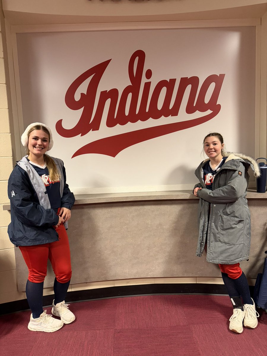 Eva Farfsing C/ 2029 tweet media