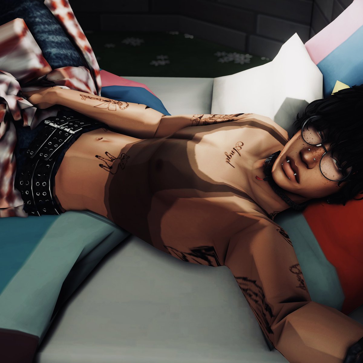 adaezesims's tweet image. tried my pookie pooh @morosesims new poses with my babies druid and angel 😋