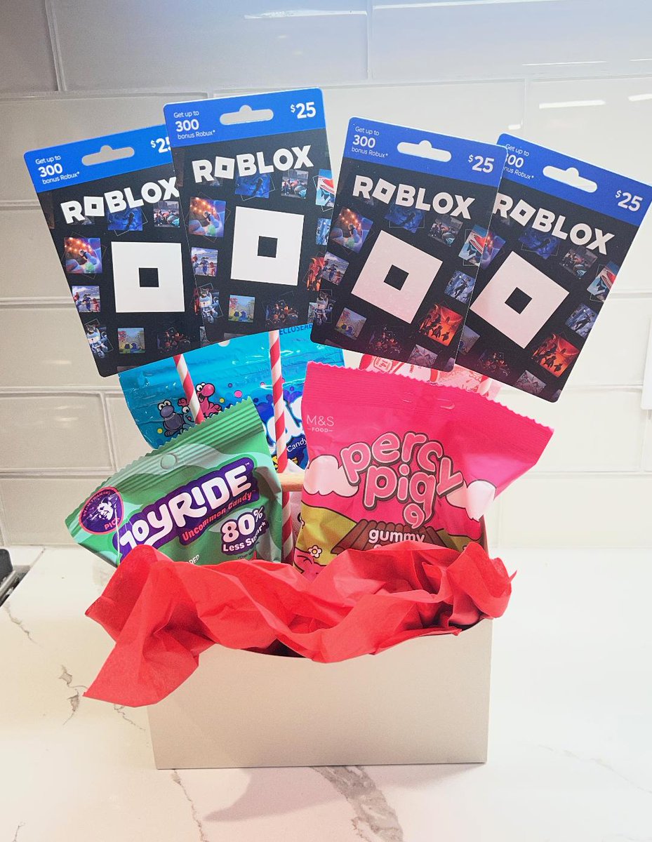 LZ95JoaniesCloset tweet media