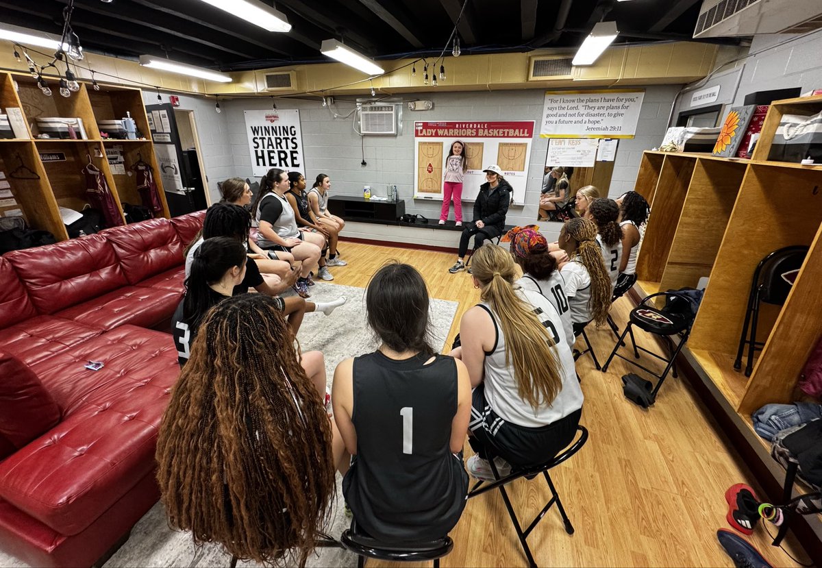 Riverdale Lady Warriors Basketball tweet media