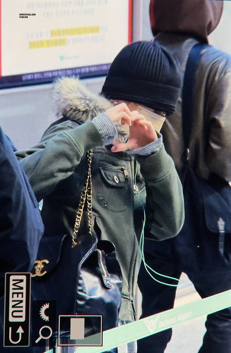 Dariwooling tweet media